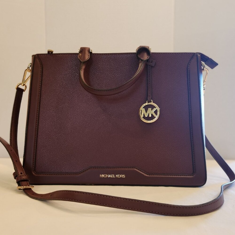 Authentic Michael Kors Jessie Large Tote Satchel in Luggage, EUC Like New